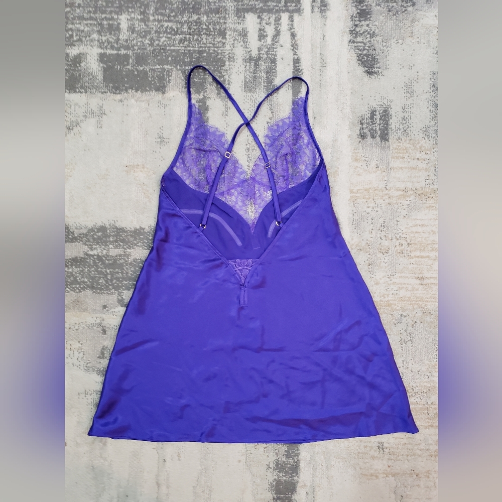 Victoria's Secret V-Neck Slip